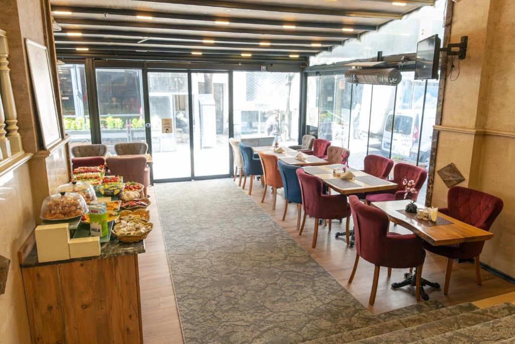 هتل کوئنتو تکسیم